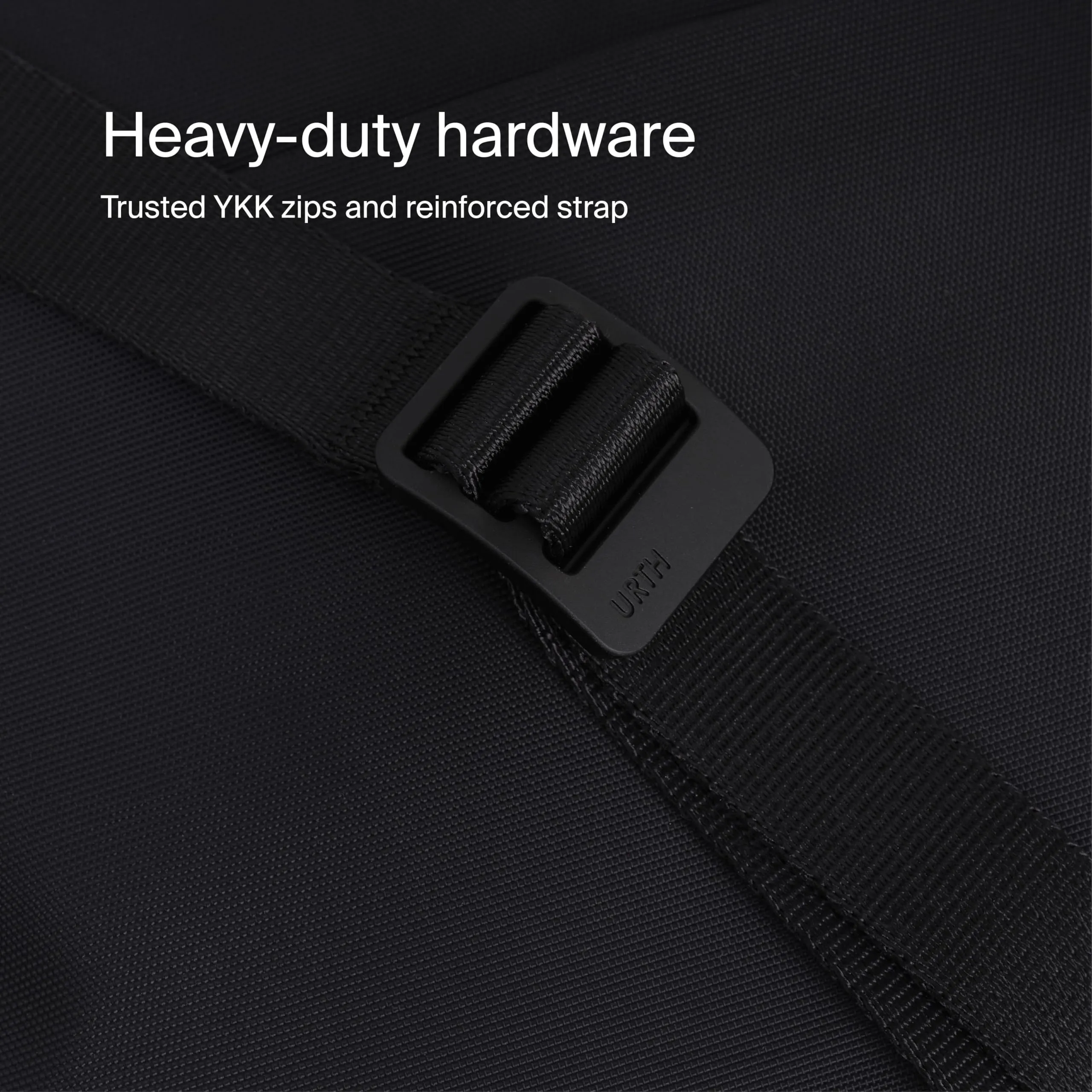 Urth Dolomite 7L Crossbody Camera Sling Bag  (Black)